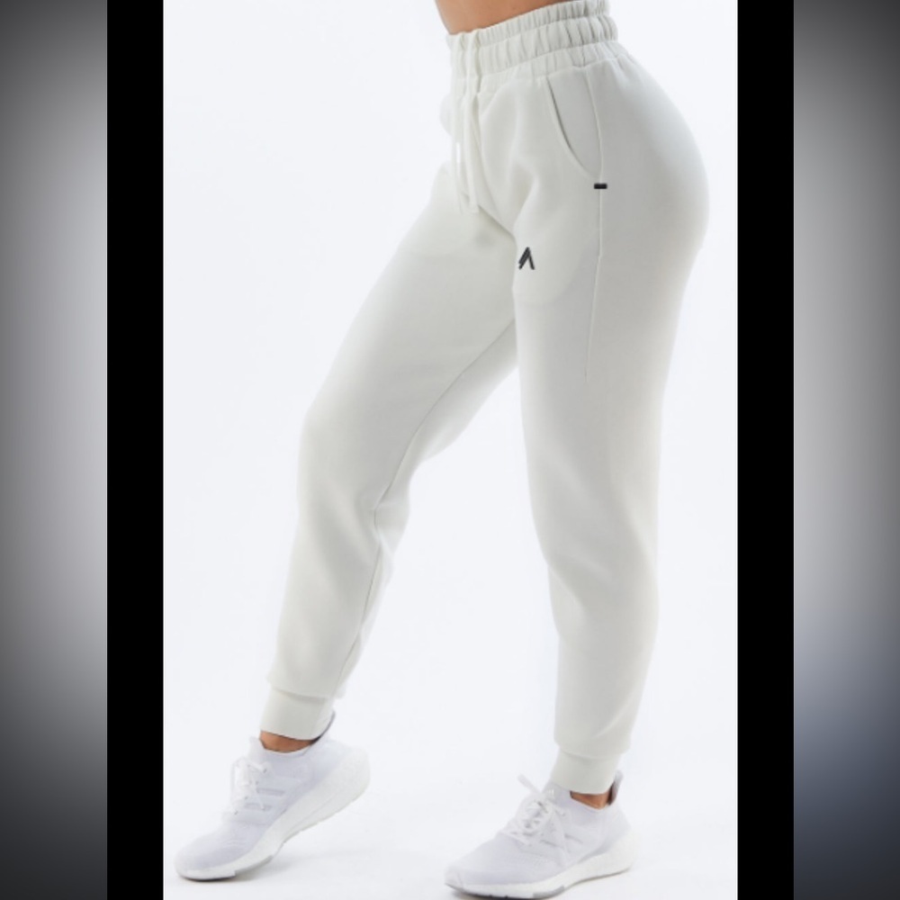 Alphalete ELMTS relaxed Jogger Pants​​​​
